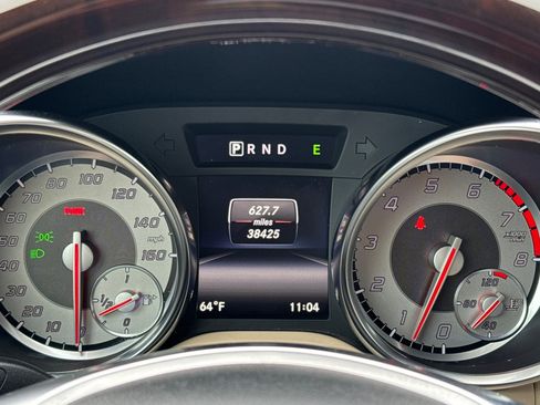 Used 2015 Mercedes-Benz SLK 350 image 22