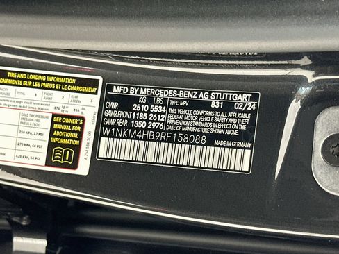 Used 2024 Mercedes-Benz GLC 300 4MATIC image 33