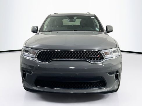 Used 2022 Dodge Durango SXT image 2