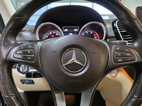 Used 2017 Mercedes-Benz GLE 350 4MATIC image 27