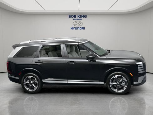 New 2026 Hyundai Palisade Limited FWD image 7