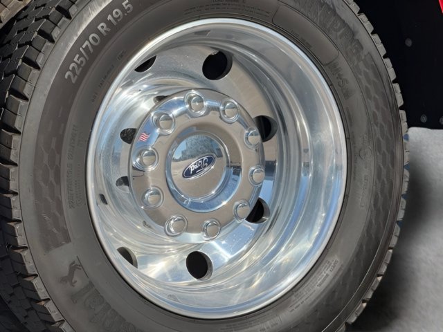 New 2025 Ford F450 Platinum AWD/4WD image 17