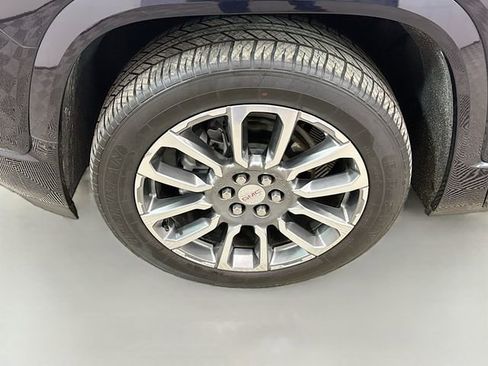 Used 2021 GMC Acadia Denali w/ Denali Technology Package image 34