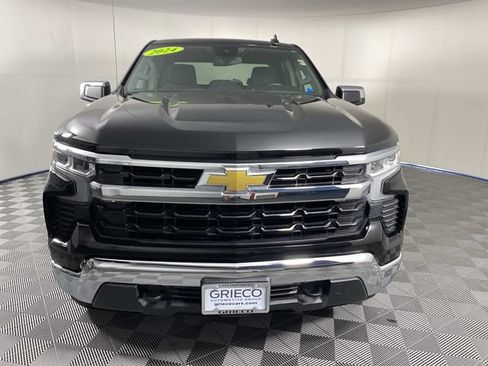 Used 2024 Chevrolet Silverado 1500 LT AWD/4WD image 3