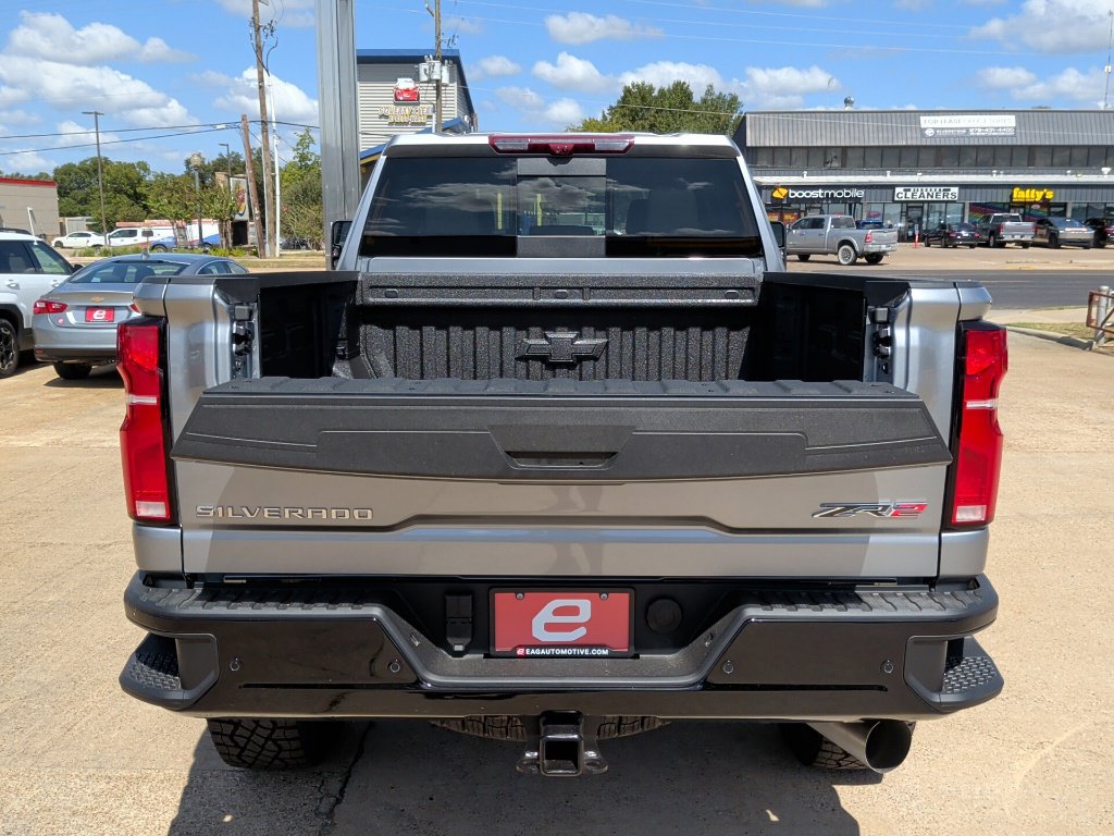 New 2026 Chevrolet Silverado 2500 ZR2 AWD/4WD image 45