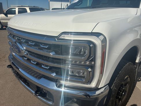 Used 2023 Ford F250 Lariat w/ Tremor Off-Road Package image 9