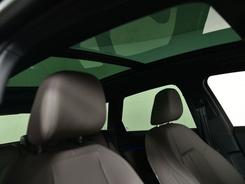 Certified 2025 Audi Q5 Premium w/ Convenience Package image 12