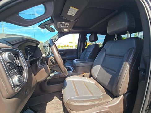 Used 2019 GMC Sierra 1500 Denali w/ Denali Ultimate Package AWD/4WD image 5