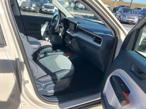 Used 2024 Ford Maverick XLT w/ XLT Luxury Package image 19