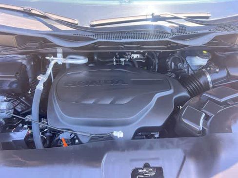 Used 2024 Honda Odyssey Touring image 10