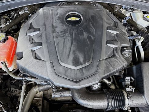 Used 2019 Chevrolet Camaro LT image 37