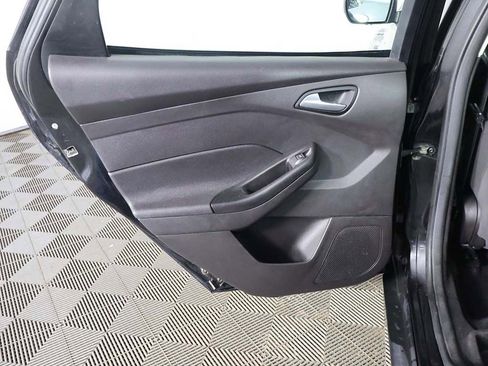 Used 2014 Ford Focus SE image 19