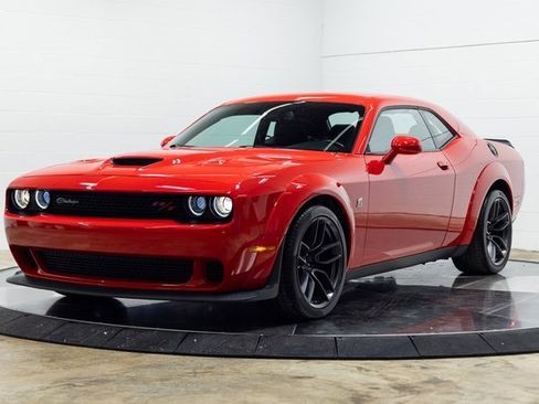 Used 2020 Dodge Challenger R/T Scat Pack image 6