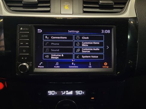 Used 2019 Nissan Sentra SR FWD image 25