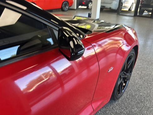 Used 2016 Chevrolet Camaro SS RWD image 39