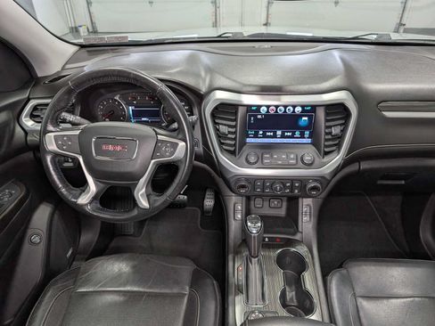 Used 2017 GMC Acadia SLT AWD/4WD image 17