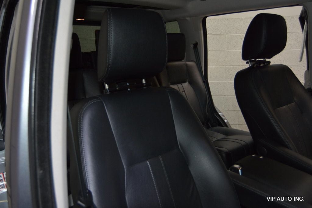 Used 2016 Land Rover LR4 HSE AWD/4WD image 18