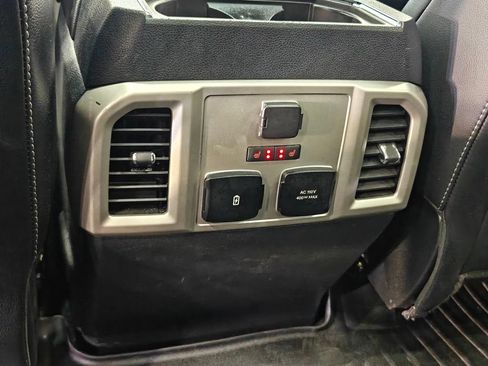 Used 2018 Ford F150 Lariat w/ Equipment Group 502A Luxury AWD/4WD image 41