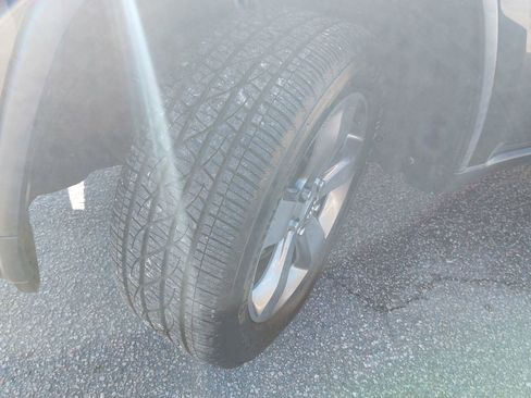 Used 2015 Jeep Grand Cherokee Limited image 35