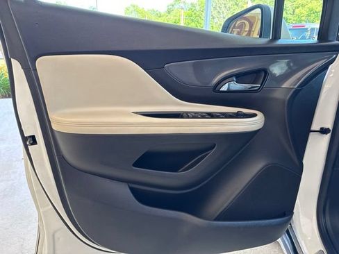 Used 2019 Buick Encore Essence w/ Experience Buick Package AWD/4WD image 13