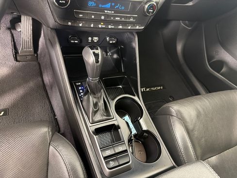 Used 2018 Hyundai Tucson Limited w/ Ultimate Package 02 FWD image 18