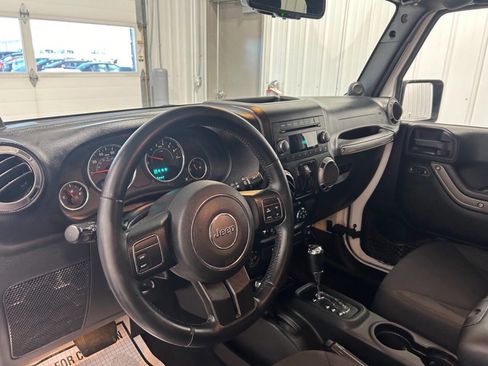 Used 2013 Jeep Wrangler Sport image 10