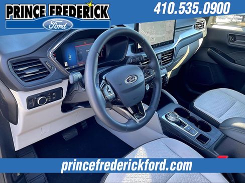 Used 2023 Ford Escape Active w/ Tech Pack #1 image 13
