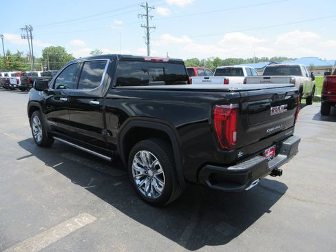 Certified 2025 GMC Sierra 1500 Denali w/ Denali Reserve Package AWD/4WD image 10