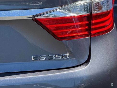 Used 2014 Lexus ES 350 w/ Luxury Package FWD image 27
