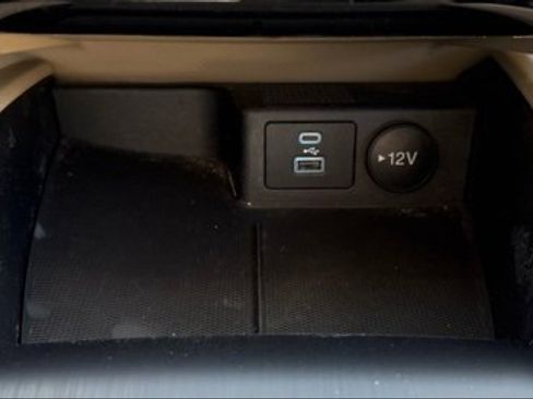 Used 2022 Ford Escape SE image 14