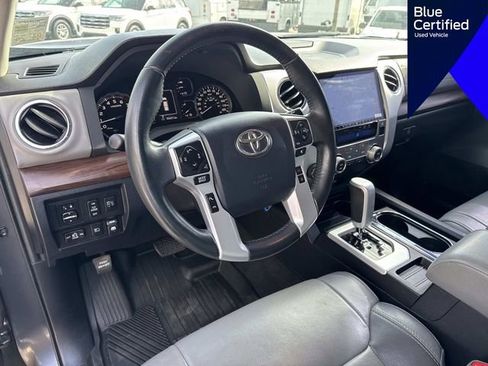 Used 2018 Toyota Tundra Limited image 18