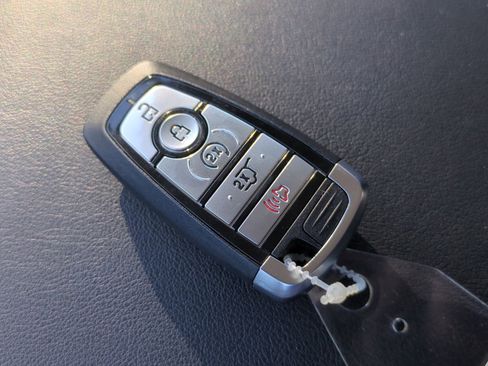 Certified 2022 Ford Edge SEL w/ Convenience Package image 31