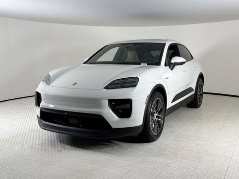 Certified 2025 Porsche Macan Electric RWD image 1
