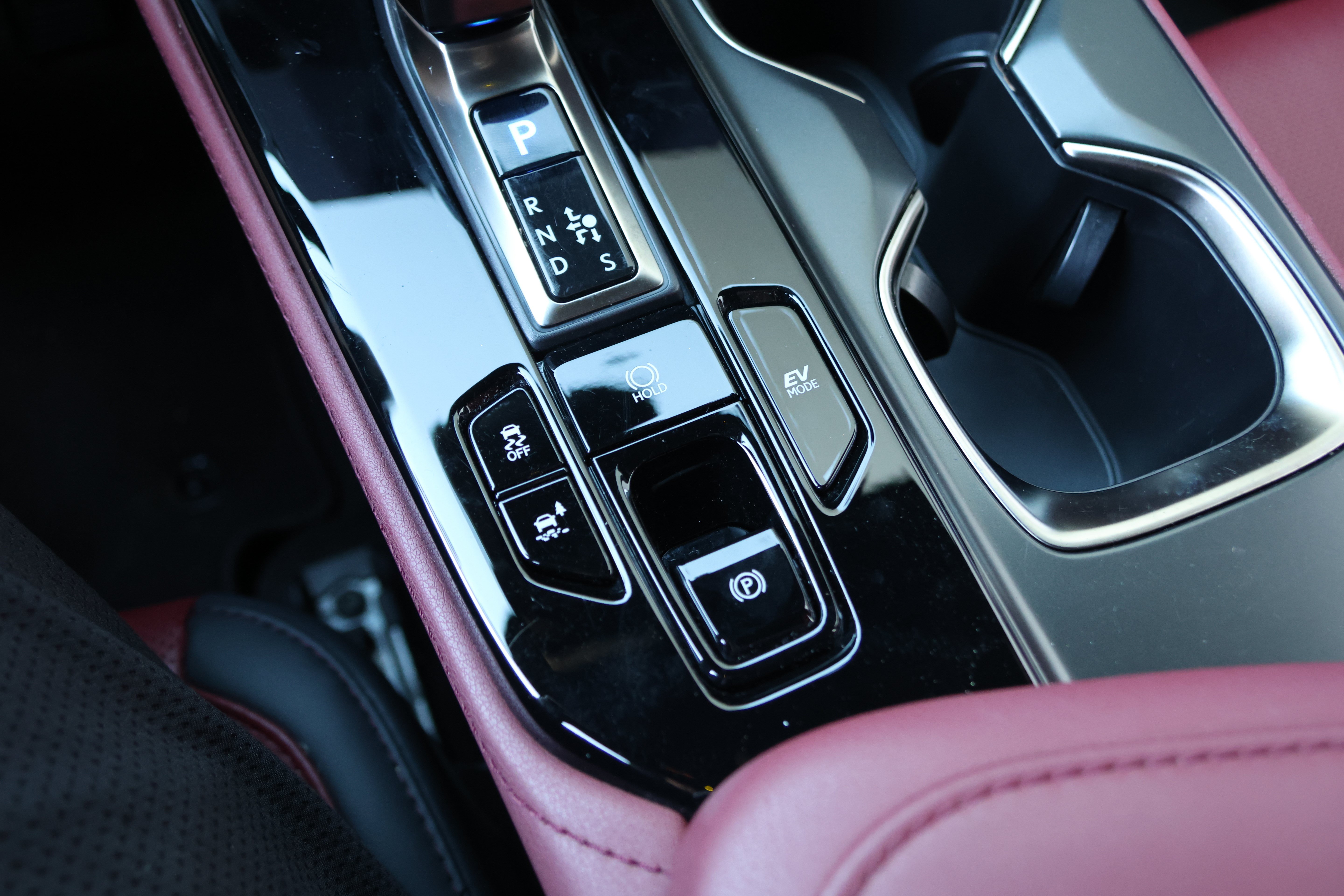 Used 2025 Lexus NX 350h AWD w/ Cold Area Package image 28