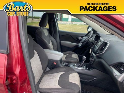 Used 2014 Jeep Cherokee Sport w/ Cold Weather Group FWD image 14