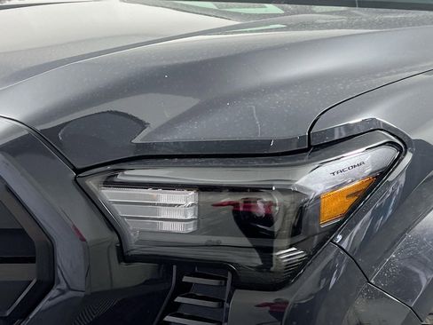 Used 2026 Toyota Tacoma SR5 image 11