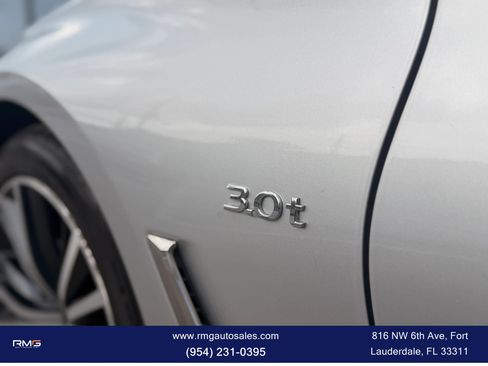 Used 2017 INFINITI Q60 3.0t w/ Premium Plus Package 3.0T AWD/4WD image 5