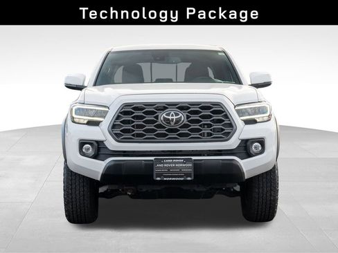 Used 2023 Toyota Tacoma TRD Off-Road image 2