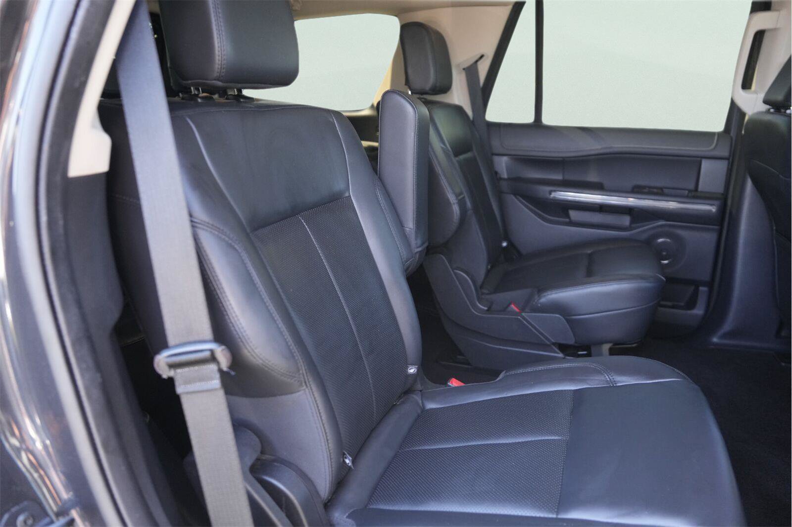 Used 2022 Ford Expedition XLT RWD image 18