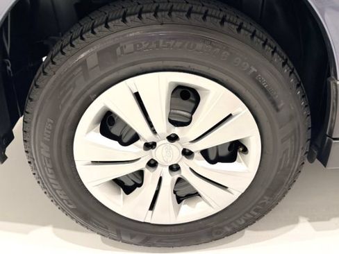 Used 2014 Subaru Outback 2.5i AWD/4WD image 7