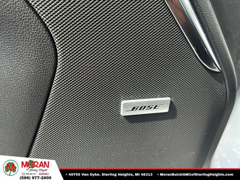 Used 2025 Chevrolet Tahoe High Country AWD/4WD image 10