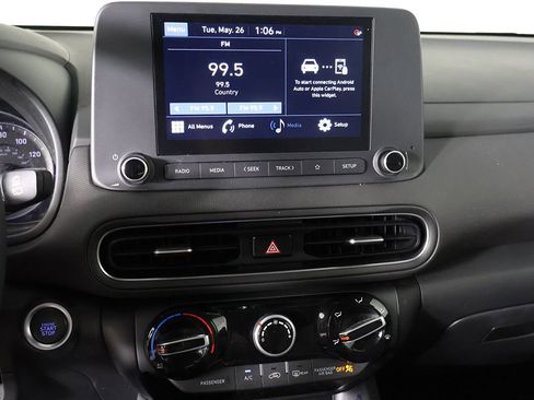 Used 2023 Hyundai Kona SEL AWD/4WD image 39