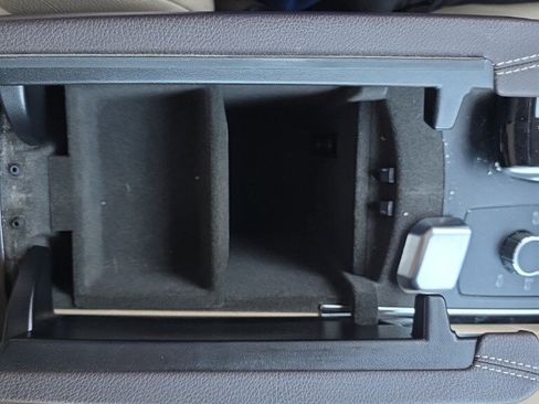 Used 2018 Mercedes-Benz GLE 350 4MATIC w/ Premium 2 Package image 27