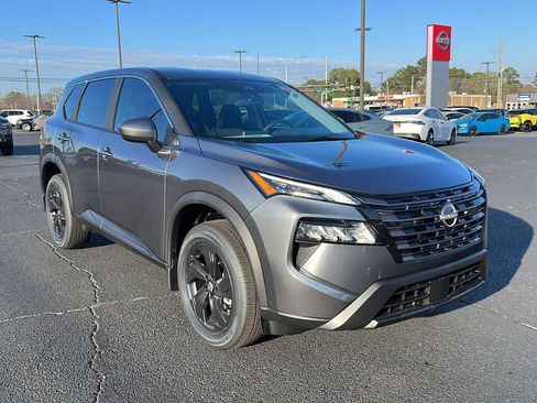 New 2026 Nissan Rogue SV image 1