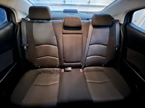 Used 2016 MAZDA MAZDA3 i Touring w/ Popular Equipment Package image 28