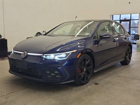 Used 2023 Volkswagen GTI SE w/ SE Leather Package image 9