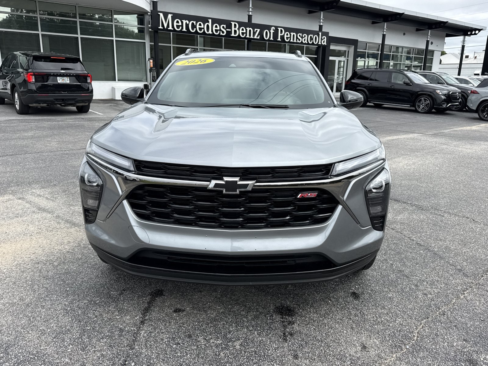 Used 2026 Chevrolet Trax RS w/ Sunroof Package FWD image 8