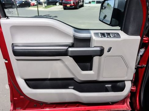 Used 2017 Ford F150 XLT w/ Equipment Group 302A Luxury AWD/4WD image 68