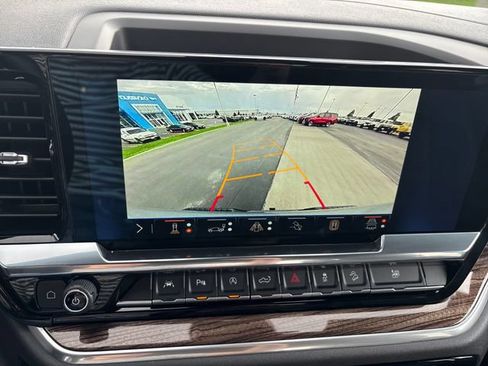 Certified 2025 Chevrolet Silverado 1500 LT Trail Boss w/ Convenience Package II AWD/4WD image 20