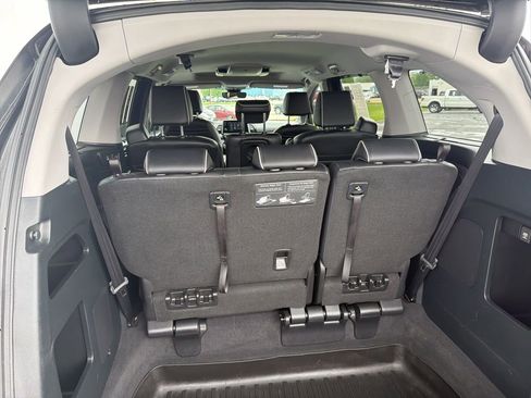 Used 2024 Honda Odyssey Elite image 12